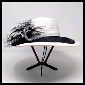 August Hat Company Freesia Wide Brim Hat